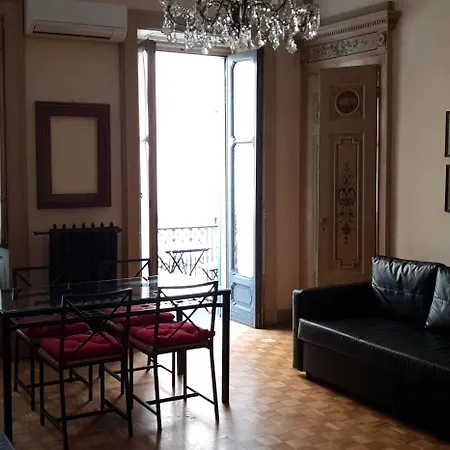 Casa Milano- And * Milano